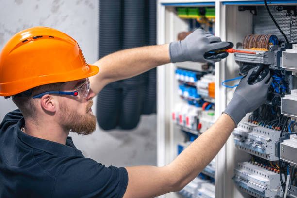 Best Local Electrician Companies  in Olive Branch, MS